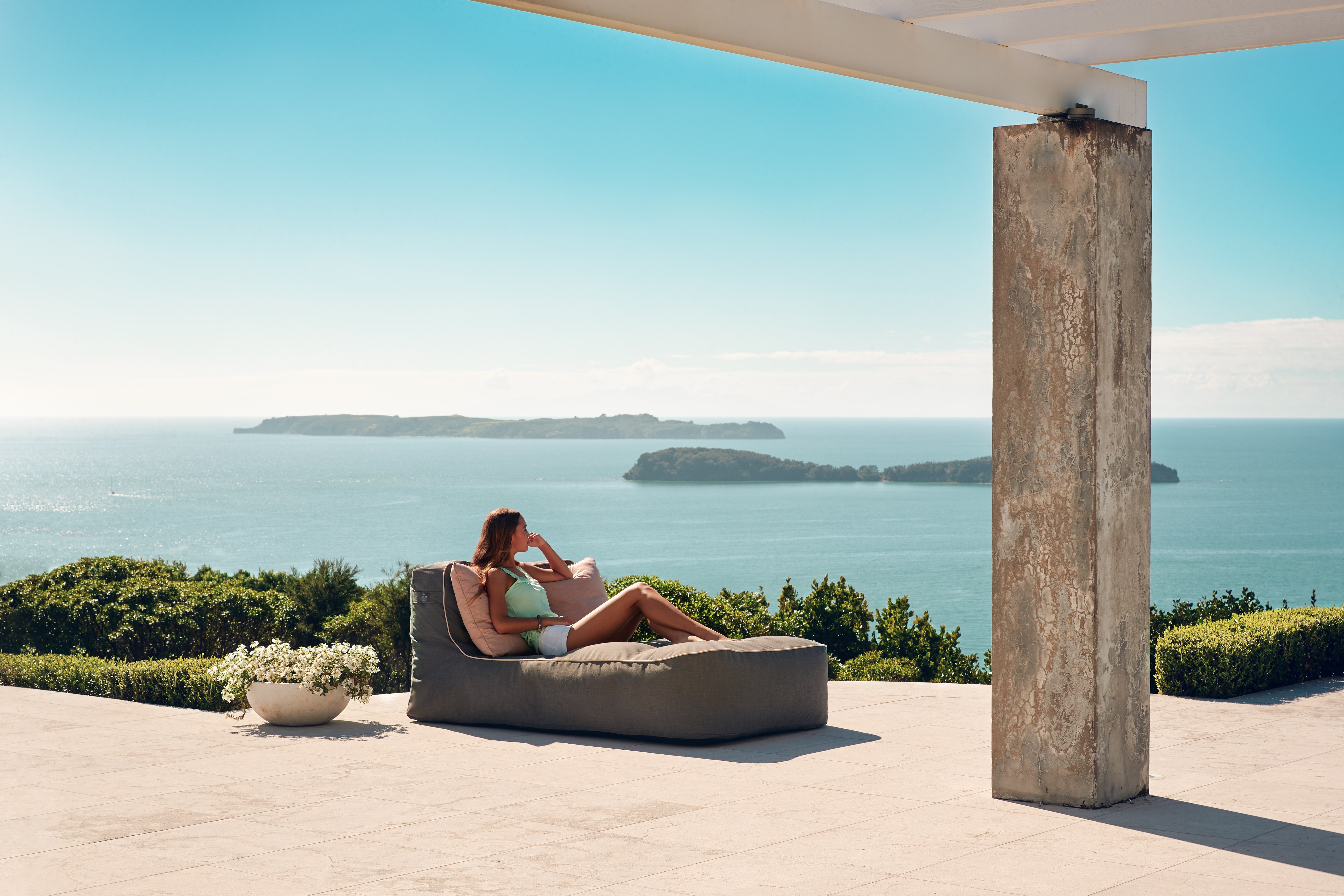 Isla Lounger